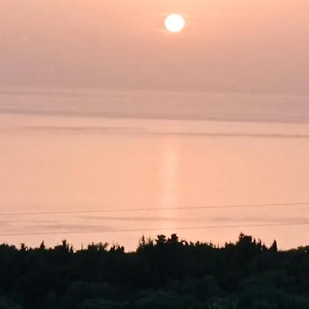 South Side ゲストハウス Athánion