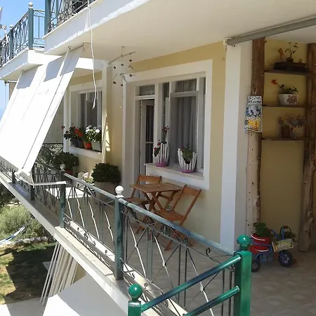 Guest house South Side *