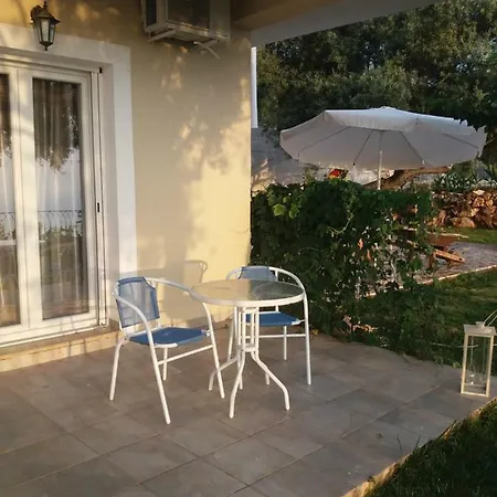 ゲストハウス South Side 3*