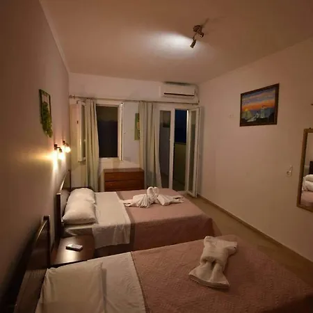 South Side 3* Athánion