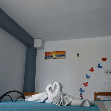 ゲストハウス South Side Athánion