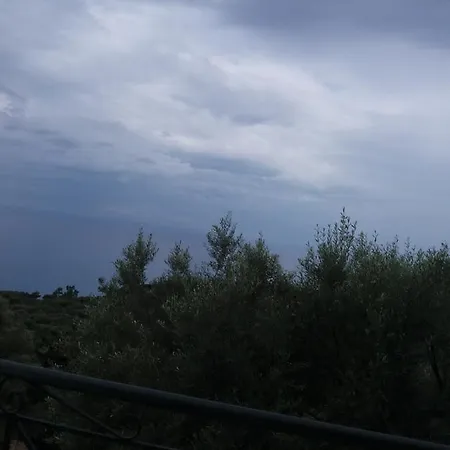 South Side 3* Athánion